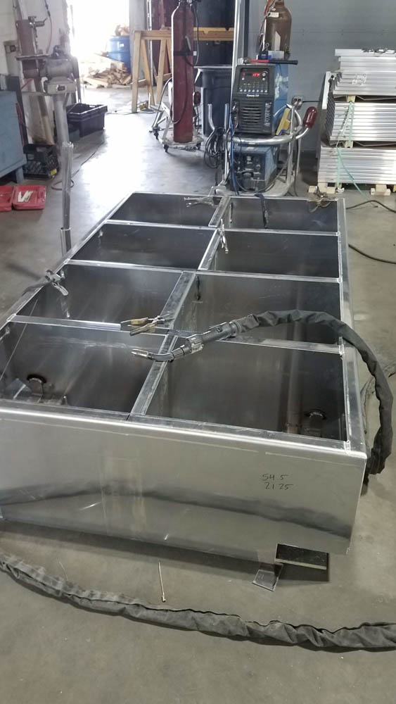 Custom Aluminum Fuel Tank For A Boat - Gas Tank